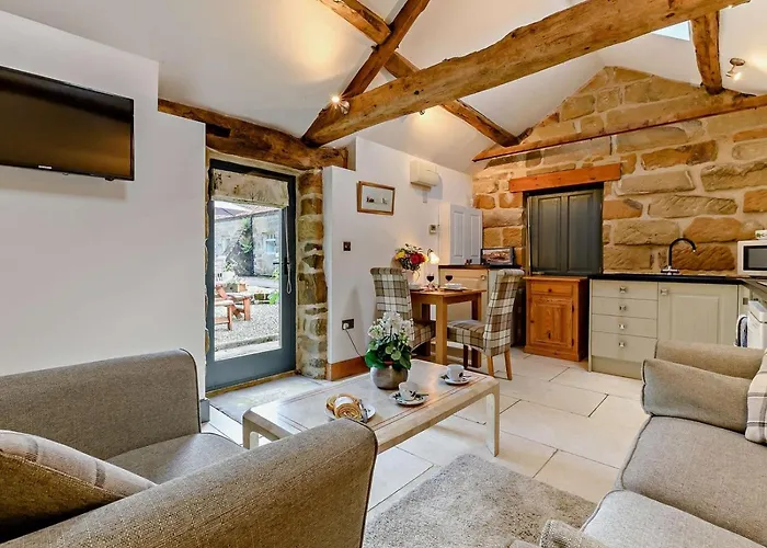 1 Bed In Oc-93100 Holiday home *