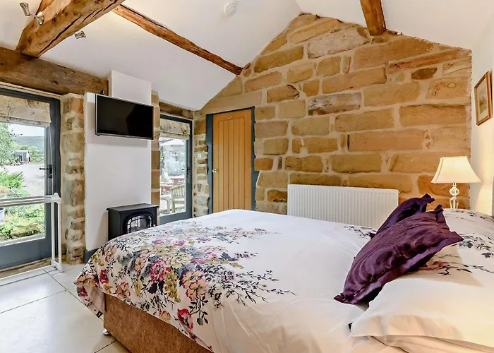 1 Bed In Oc-93100 Holiday home *