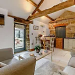 1 Bed In Oc-93100 Feriehus *